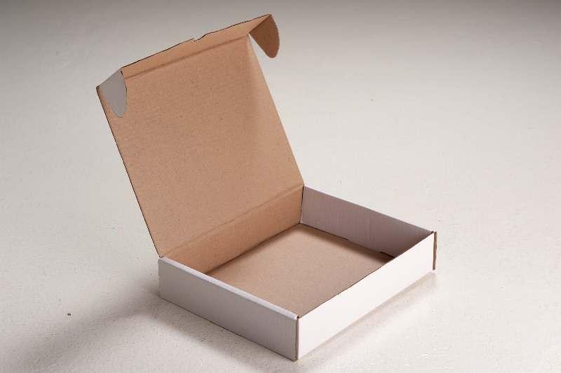 caixa de papelao para bolo