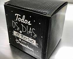 Caixa de esfiha personalizada Caixa de esfiha personalizada