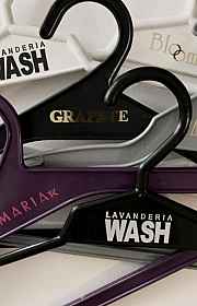 Cabide com logomarca Cabide com logomarca